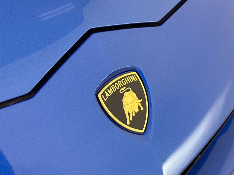 2022 Lamborghini Urus