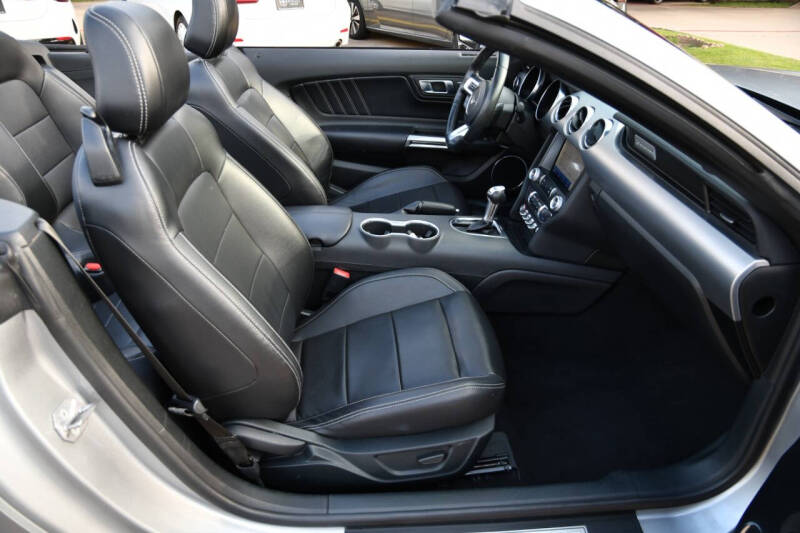 2023 Ford Mustang EcoBoost Premium