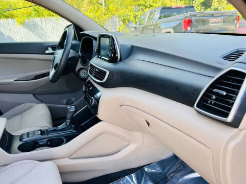 2021 Hyundai Tucson SE