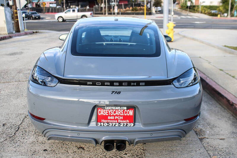 2025 Porsche 718 Cayman
