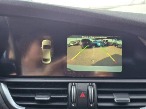 2017 Alfa Romeo Giulia Ti