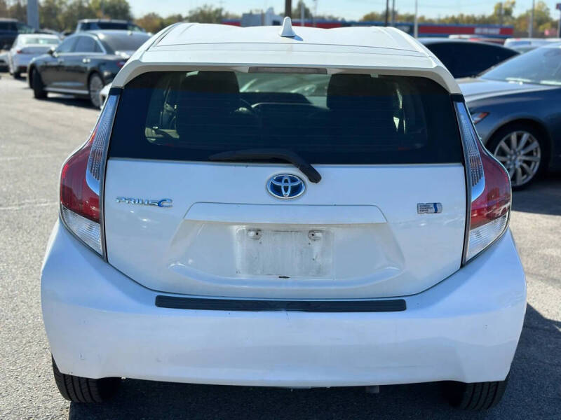 2016 Toyota Prius c