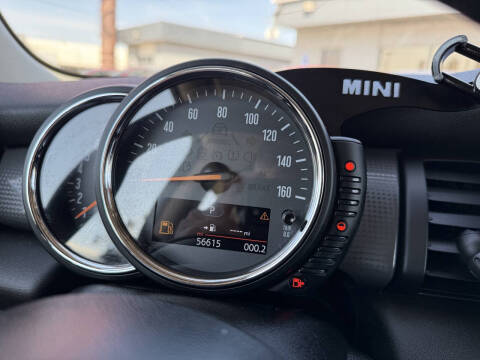 2017 MINI Hardtop 2 Door Cooper