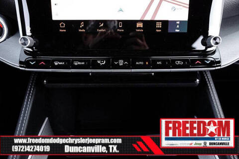 2025 Jeep Wagoneer L Carbide