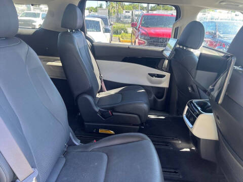 2023 Kia Carnival SX Prestige