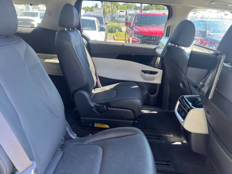 2023 Kia Carnival SX Prestige