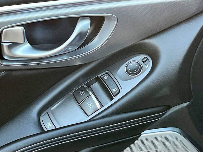 2022 Infiniti Q60 3.0T Luxe