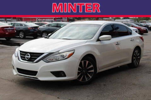 2016 Nissan Altima for sale at Minter Auto Sales in South Houston TX