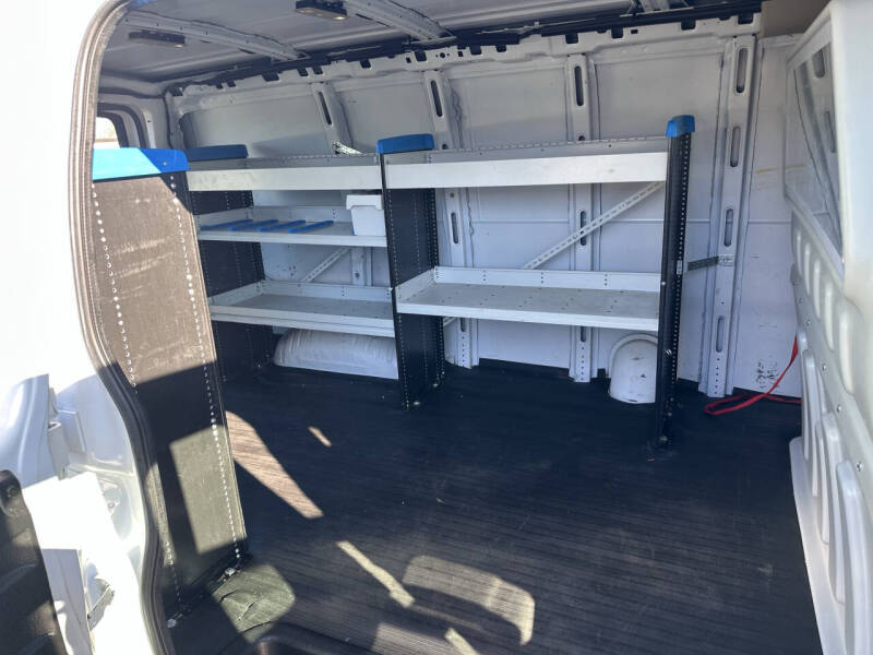 2019 Chevrolet Express 2500