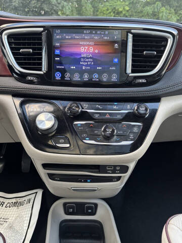 2017 Chrysler Pacifica Limited