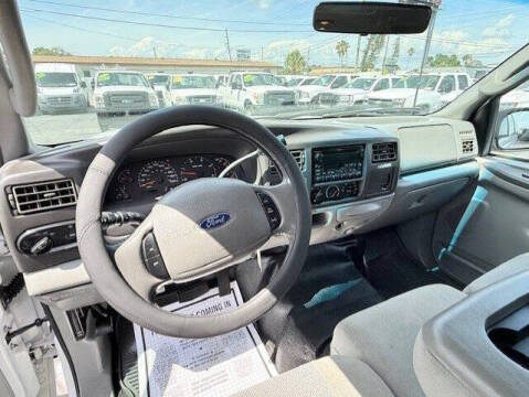 2003 Ford Excursion XLT