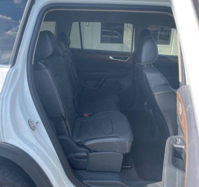 2024 Volkswagen Atlas SE 4Motion