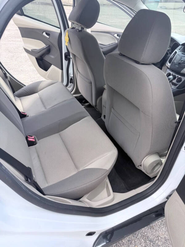 2014 Ford Focus SE