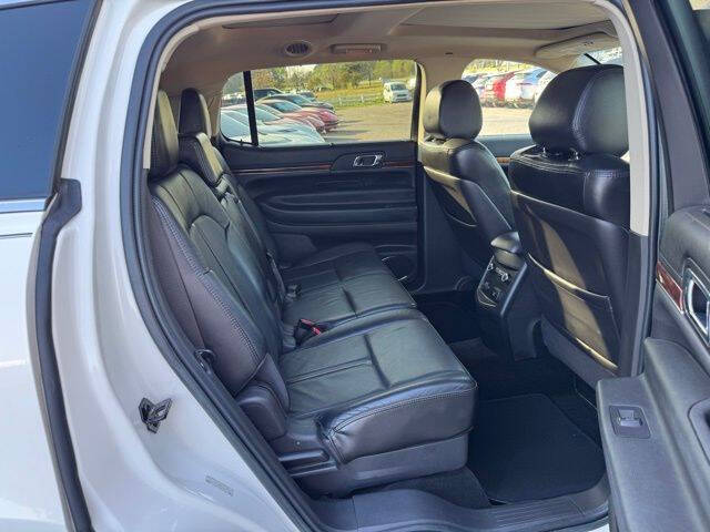2013 Lincoln MKT