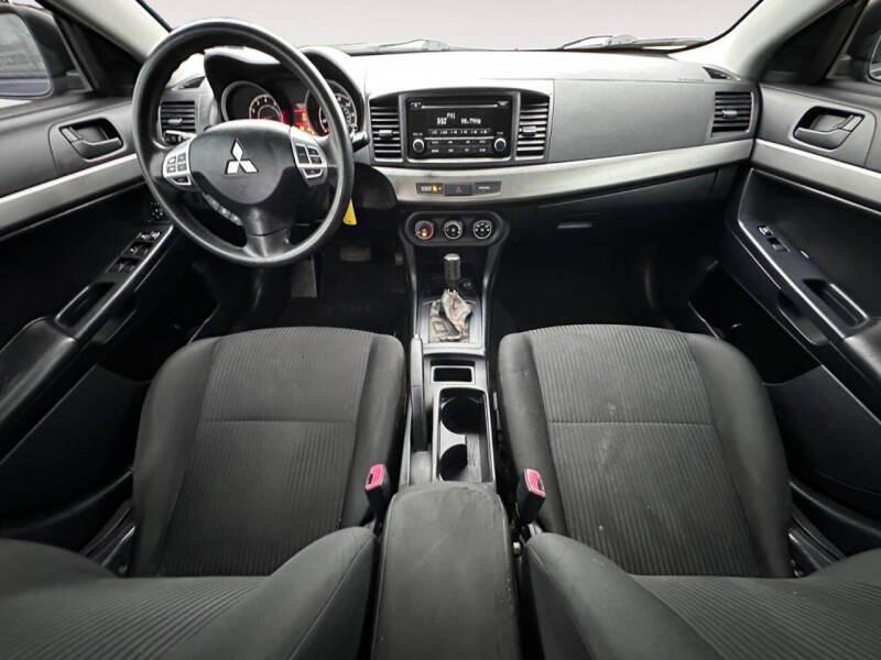 2014 Mitsubishi Lancer ES