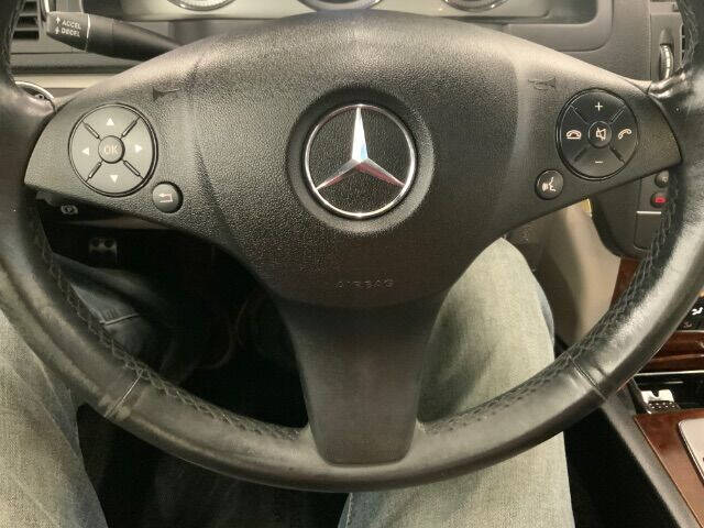 2011 Mercedes-Benz C-Class C 300 Luxury