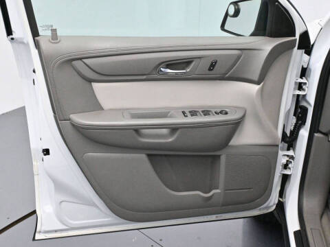 2016 GMC Acadia SLE-2