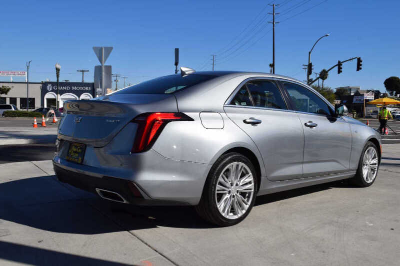 2023 Cadillac CT4 Premium Luxury