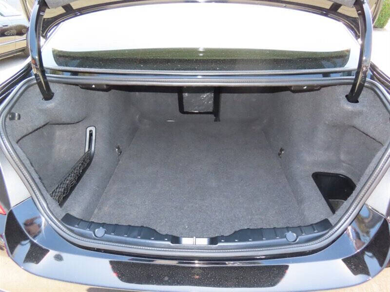 2016 BMW 5 Series 528i