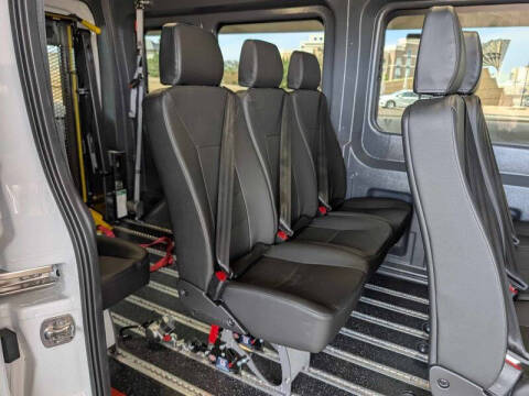 2024 Ford Transit 250