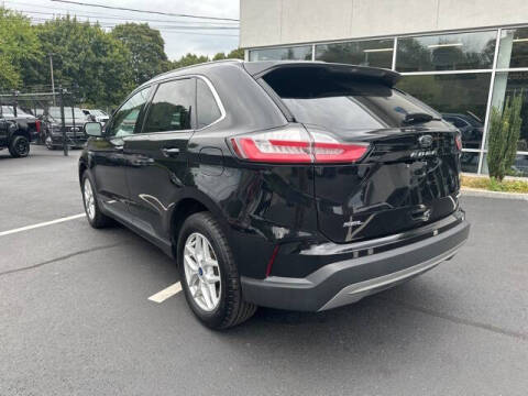 2022 Ford Edge SEL