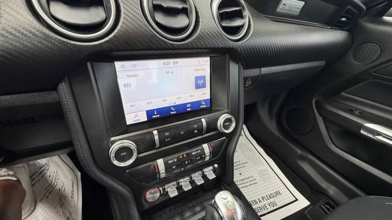 2021 Ford Mustang