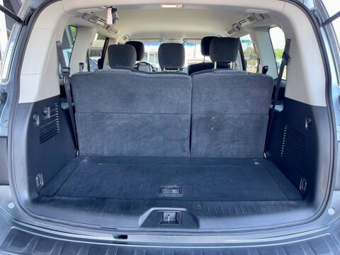 2017 Nissan Armada SV