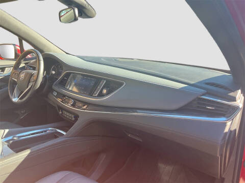 2024 Buick Enclave Essence