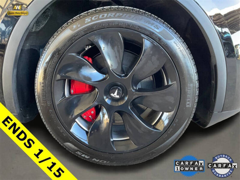 2023 Tesla Model Y Long Range