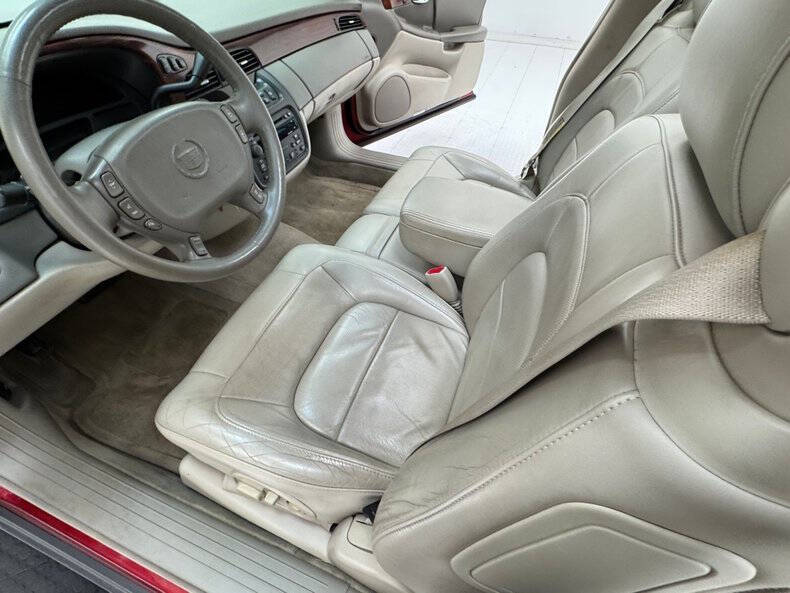 2004 Cadillac DeVille