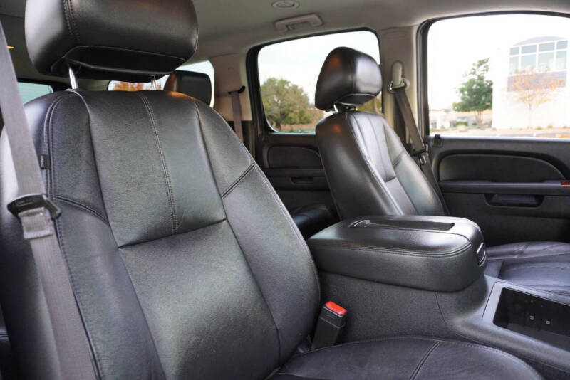 2013 GMC Yukon XL SLT