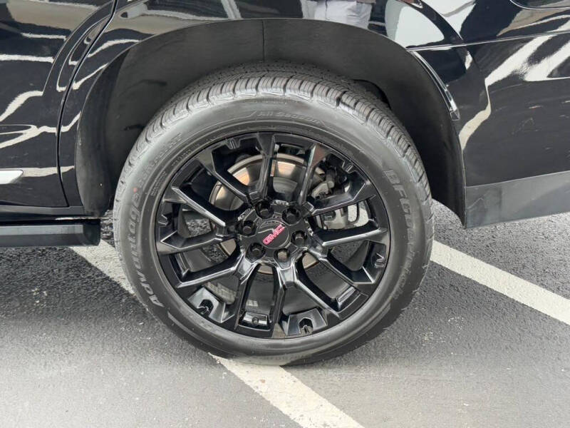 2022 GMC Yukon Denali