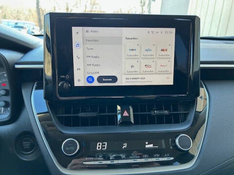 2024 Toyota Corolla Cross LE