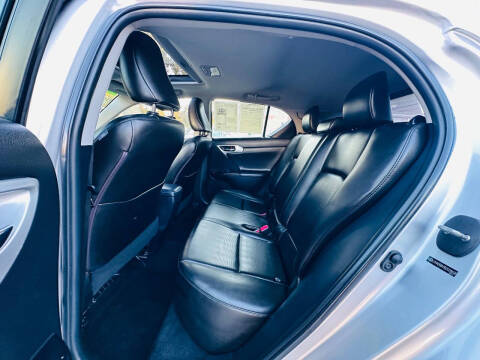 2011 Lexus CT 200h Premium