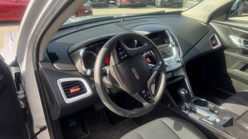 2017 GMC Terrain SLE-1