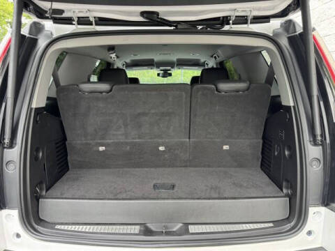 2016 Cadillac Escalade Standard