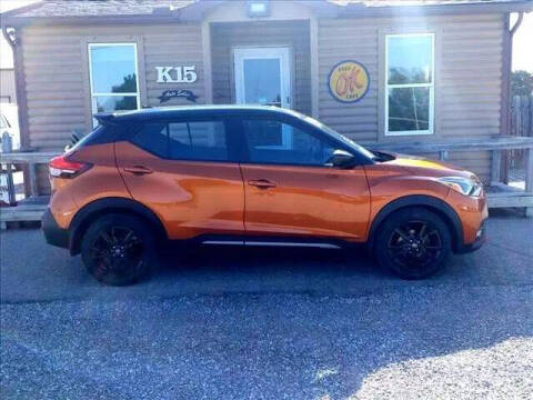 2020 Nissan Kicks SR
