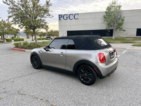 2017 MINI Convertible Cooper