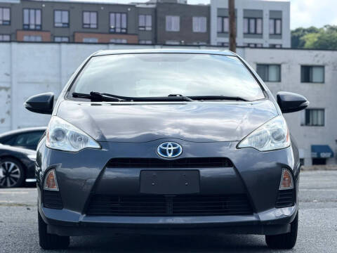 2012 Toyota Prius c
