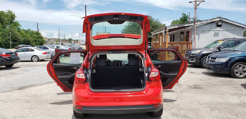 2012 Ford Focus SEL