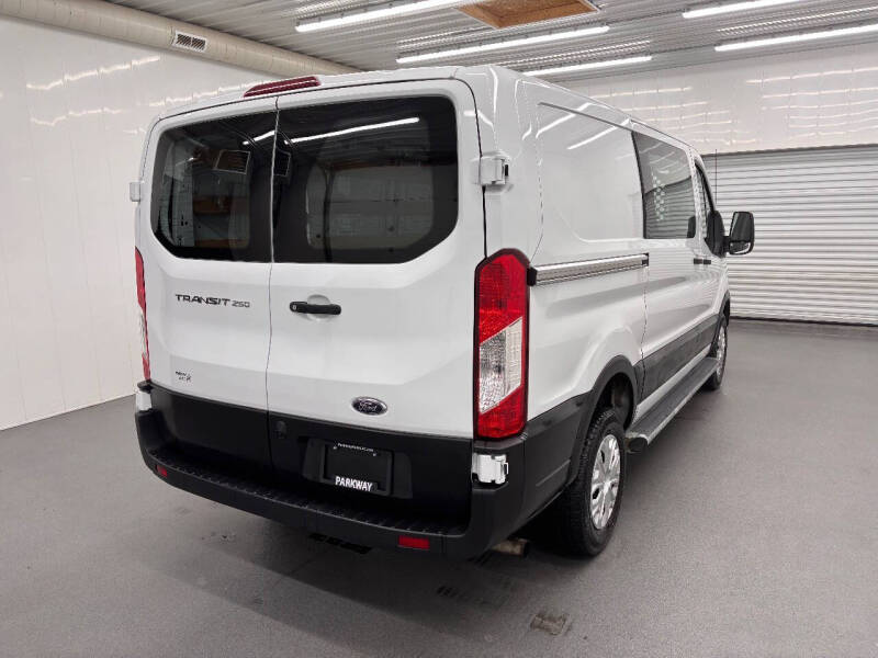 2023 Ford Transit 250