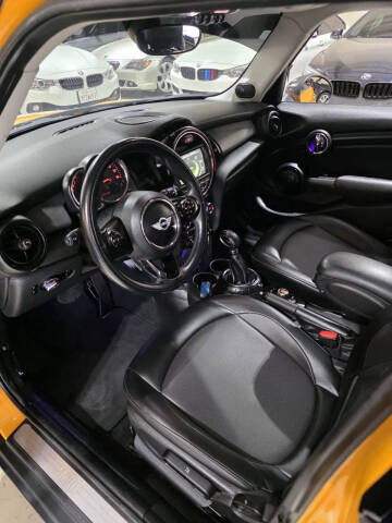 2015 MINI Hardtop 4 Door Cooper