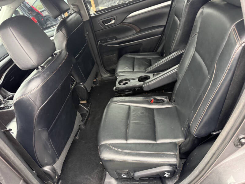 2015 Toyota Highlander XLE