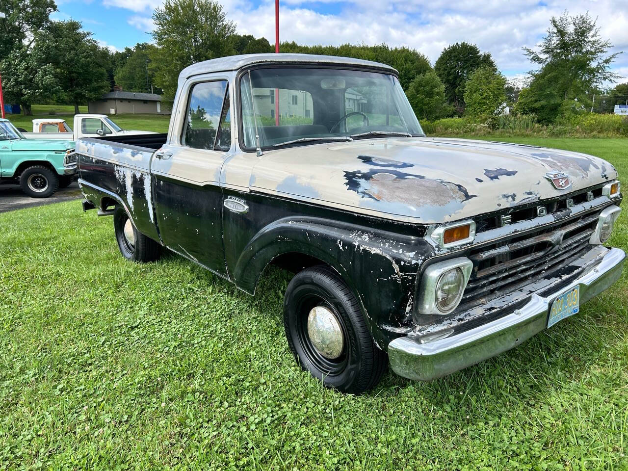 1966 Ford F-100 