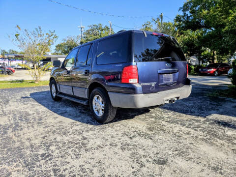 2004 Ford Expedition XLT