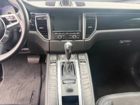 2015 Porsche Macan S