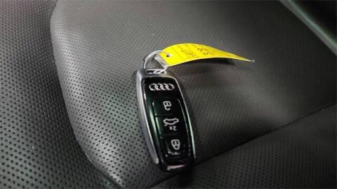 2021 Audi Q8 quattro Premium Plus 55 TFSI