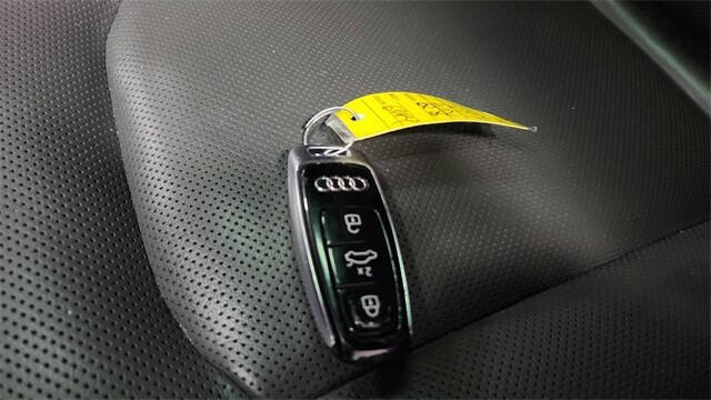 2021 Audi Q8 quattro Premium Plus 55 TFSI