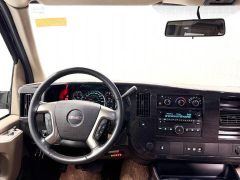 2014 GMC Savana