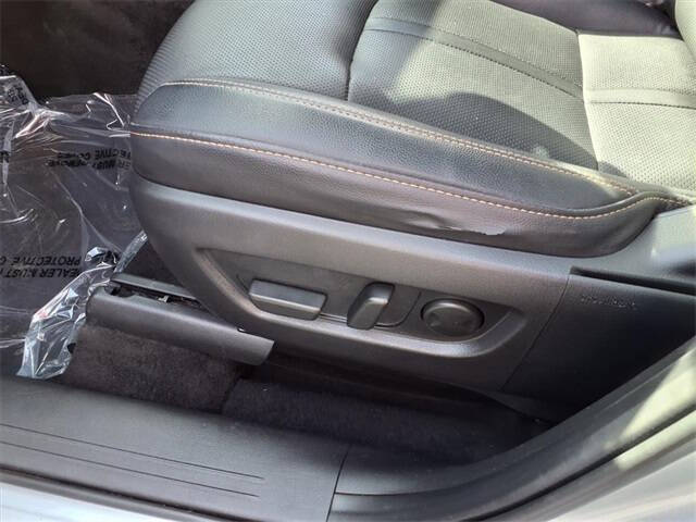 2024 Mazda CX-90 Plug-in Hybrid Premium